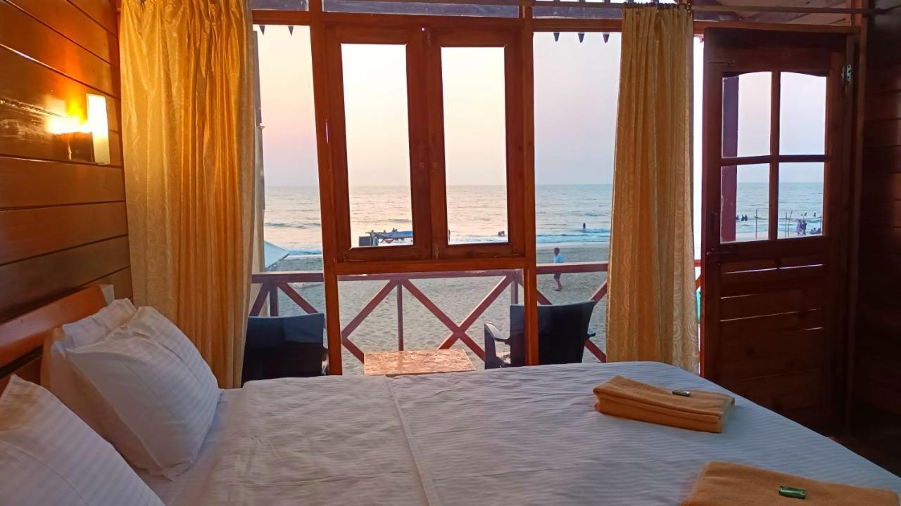 Oasis Beach Resort Agonda Exteriör bild